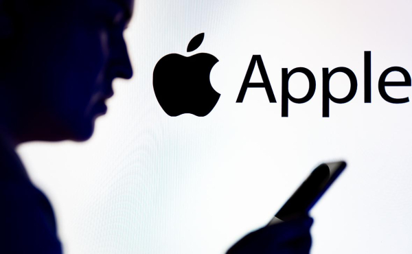 Исполнительный директор Apple по дизайну перешел в Meta